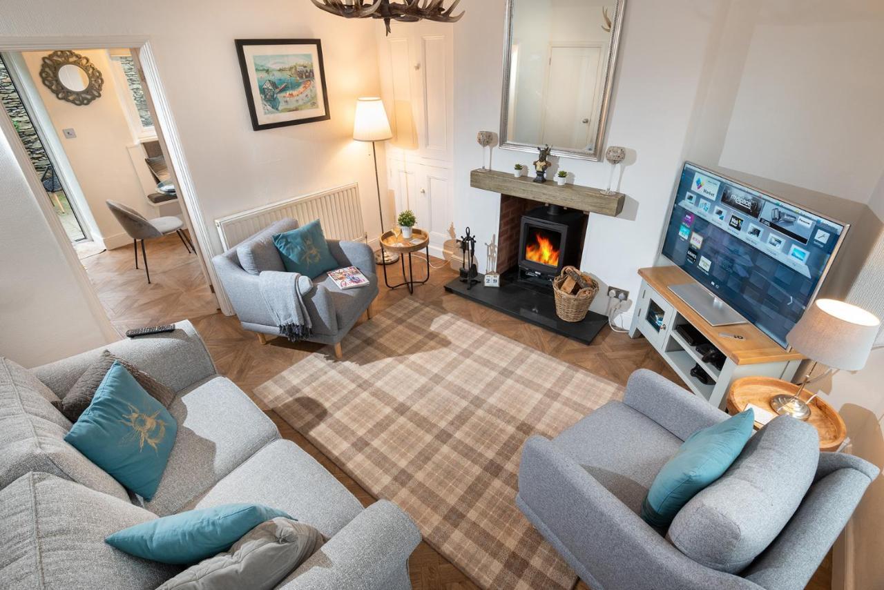 Woodland Cottage - Private Courtyard - Pet Friendly Retreat In The Heart Of 윈더미어 외부 사진